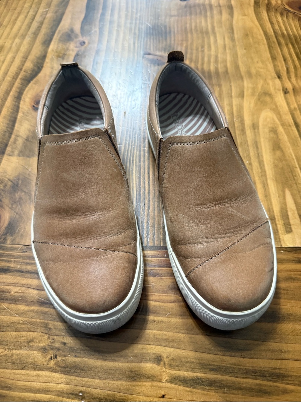 Taos women’s shoes